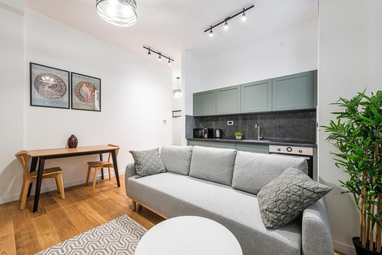 Vertigo One Bedroom Apartment - Free Private Parking-Fast Wi-Fi Νόβι Σαντ Εξωτερικό φωτογραφία