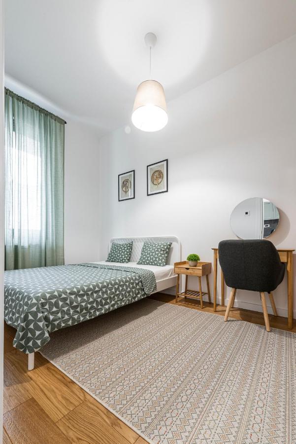 Vertigo One Bedroom Apartment - Free Private Parking-Fast Wi-Fi Νόβι Σαντ Εξωτερικό φωτογραφία