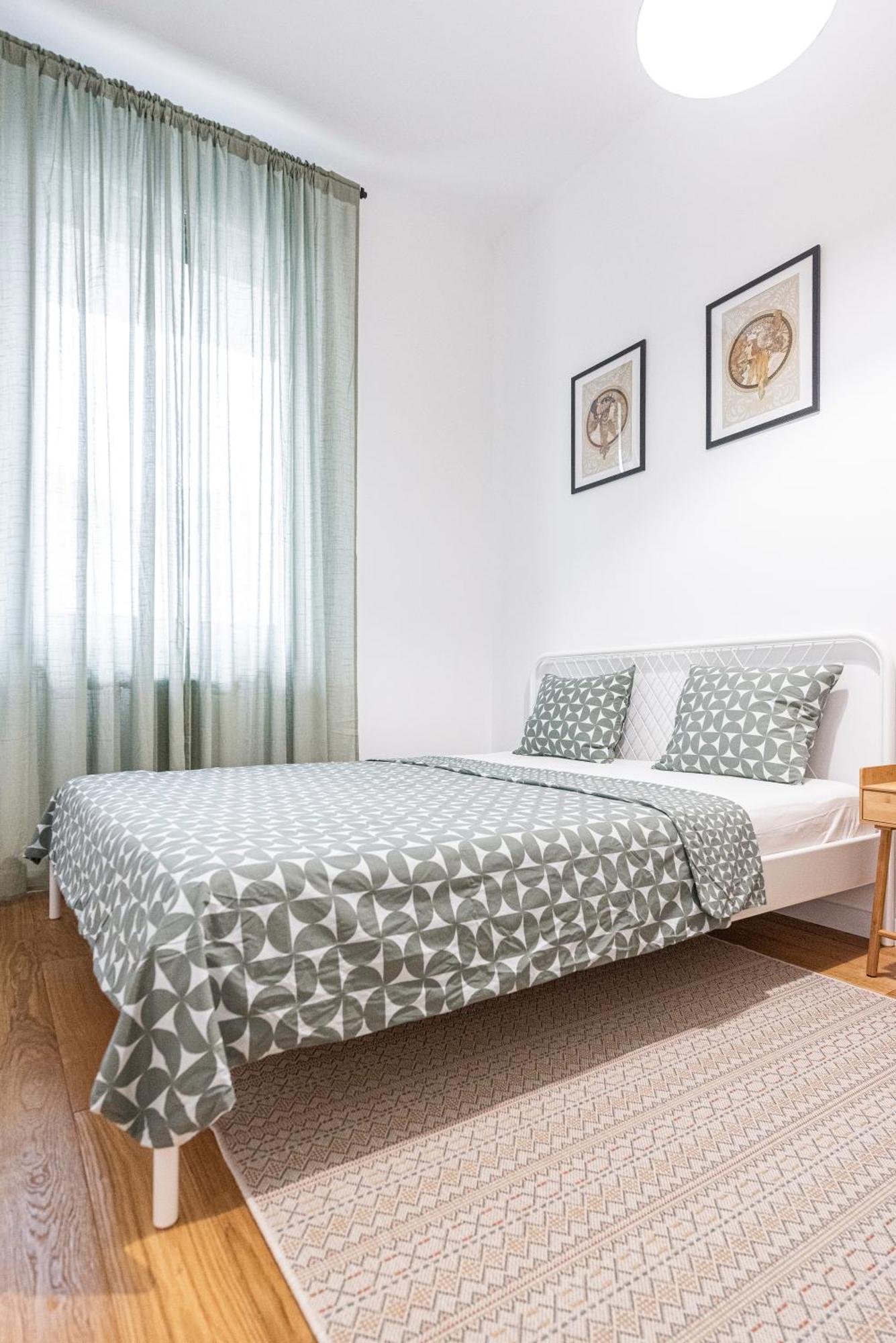 Vertigo One Bedroom Apartment - Free Private Parking-Fast Wi-Fi Νόβι Σαντ Εξωτερικό φωτογραφία